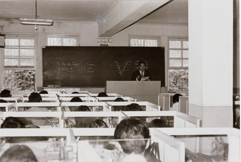 1973년 어학훈련소 수업 광경 (2).bmp